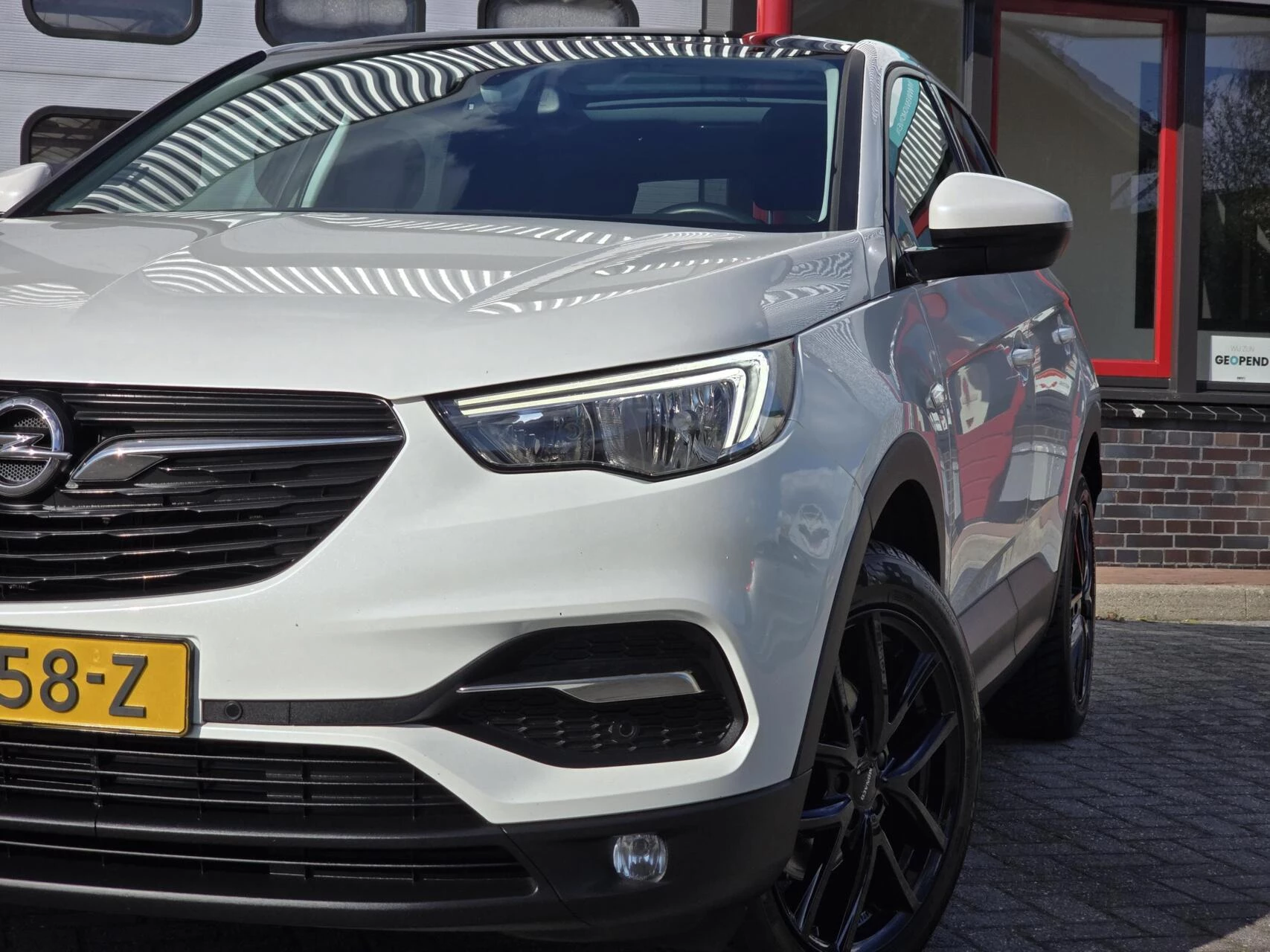 Hoofdafbeelding Opel Grandland X