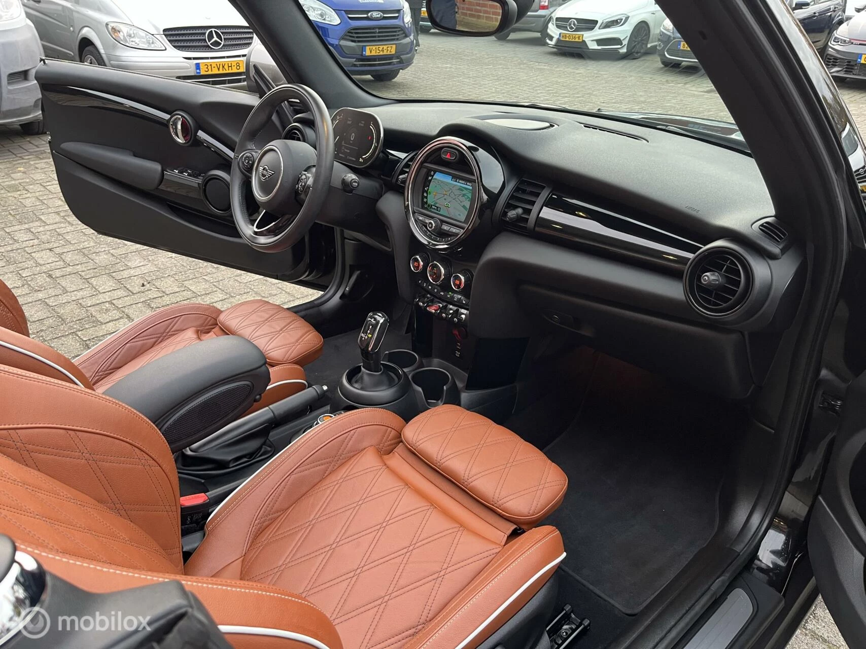 Hoofdafbeelding MINI Cooper Cabrio