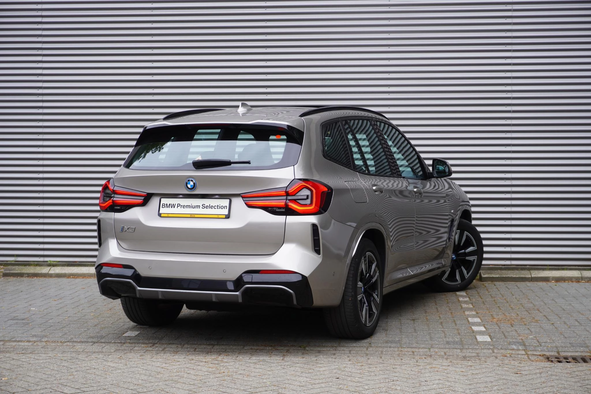 Hoofdafbeelding BMW iX3