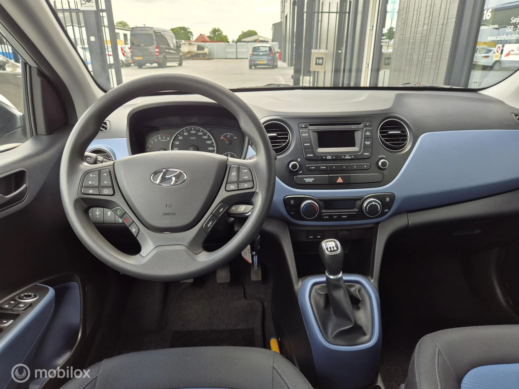 Hoofdafbeelding Hyundai i10