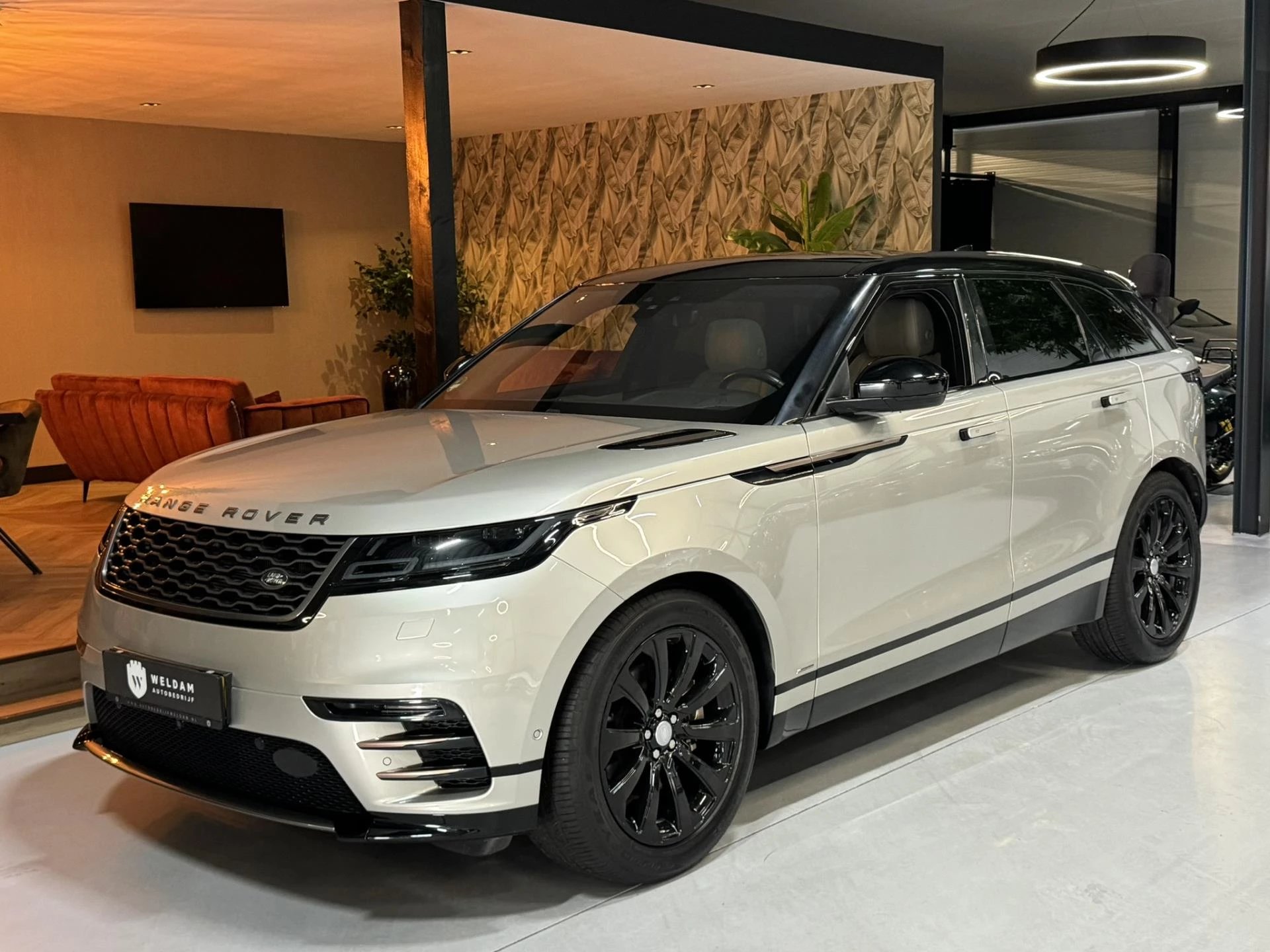 Hoofdafbeelding Land Rover Range Rover Velar