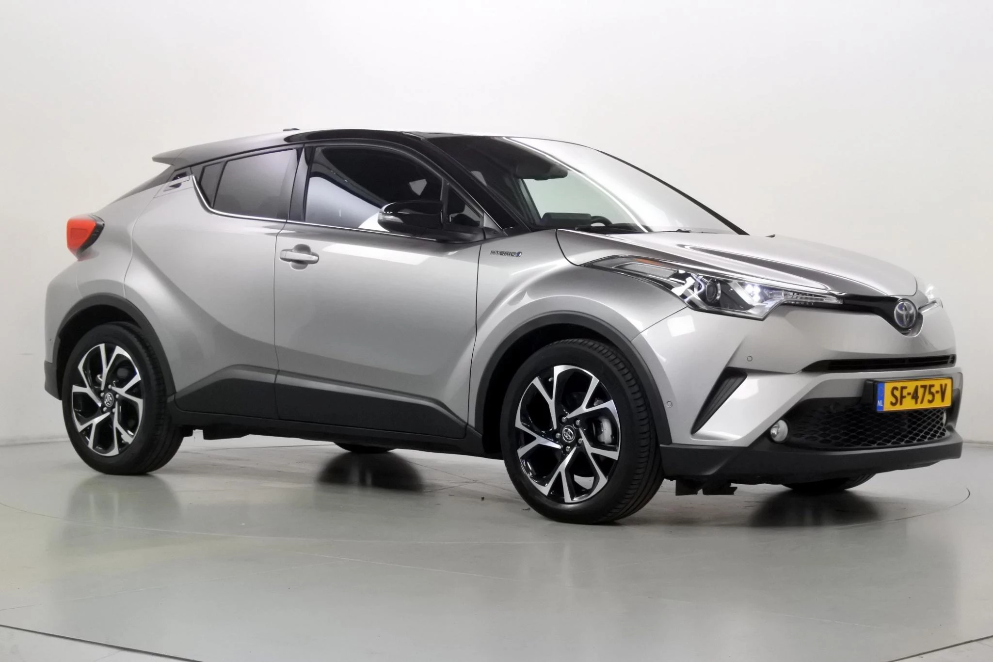Hoofdafbeelding Toyota C-HR