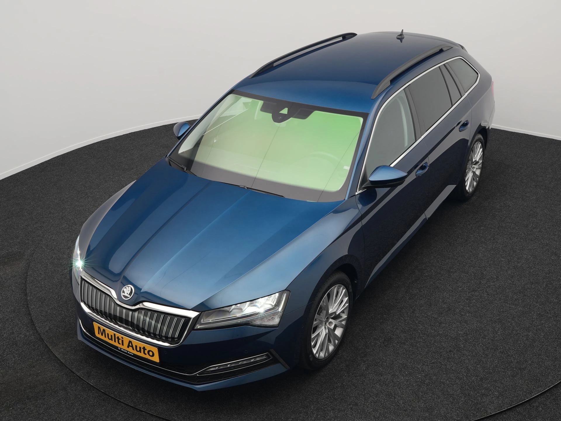 Hoofdafbeelding Škoda Superb