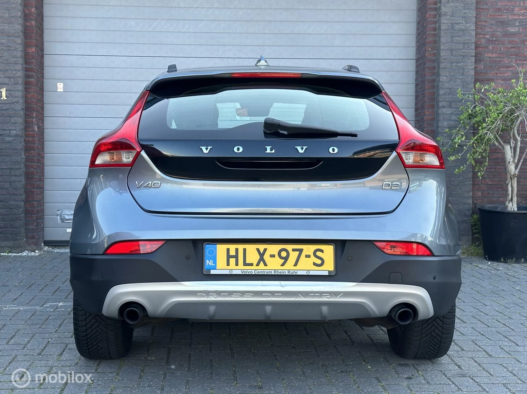 Hoofdafbeelding Volvo V40