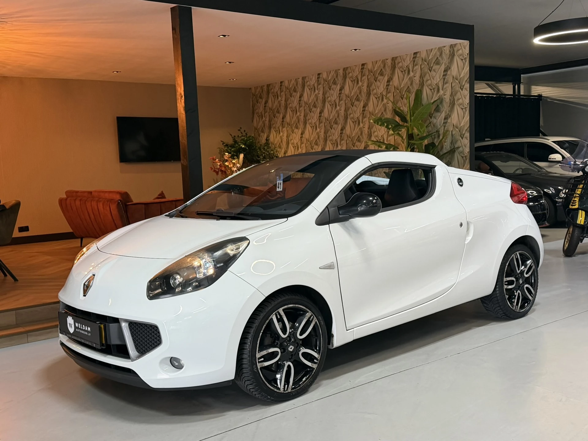 Hoofdafbeelding Renault Wind