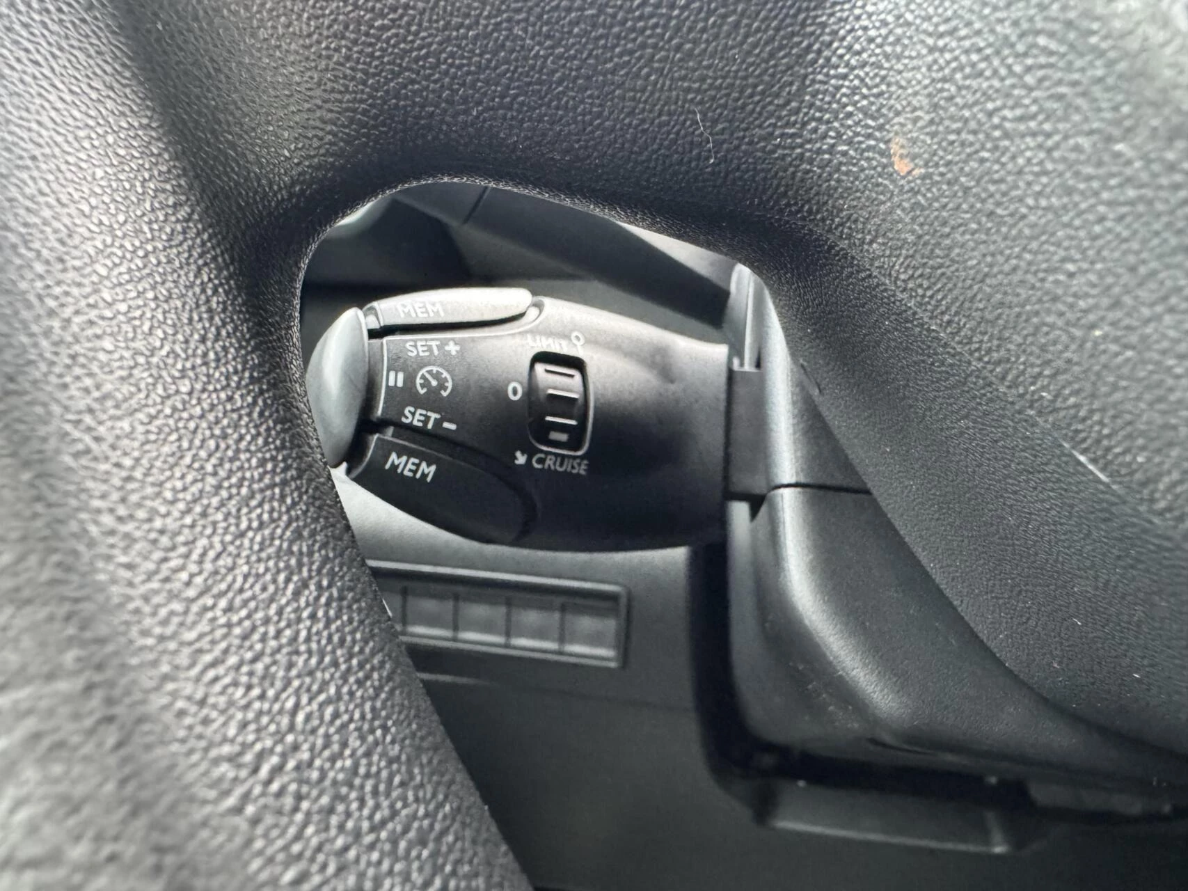 Hoofdafbeelding Peugeot Rifter