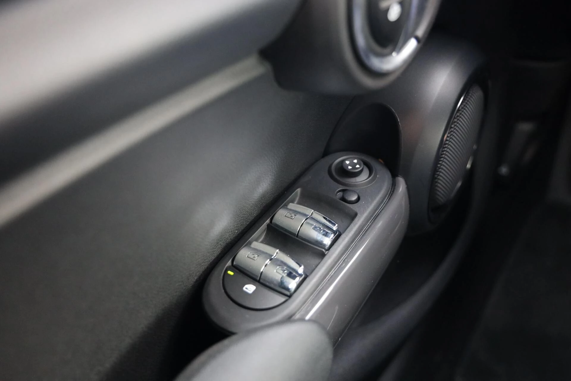 Hoofdafbeelding MINI One