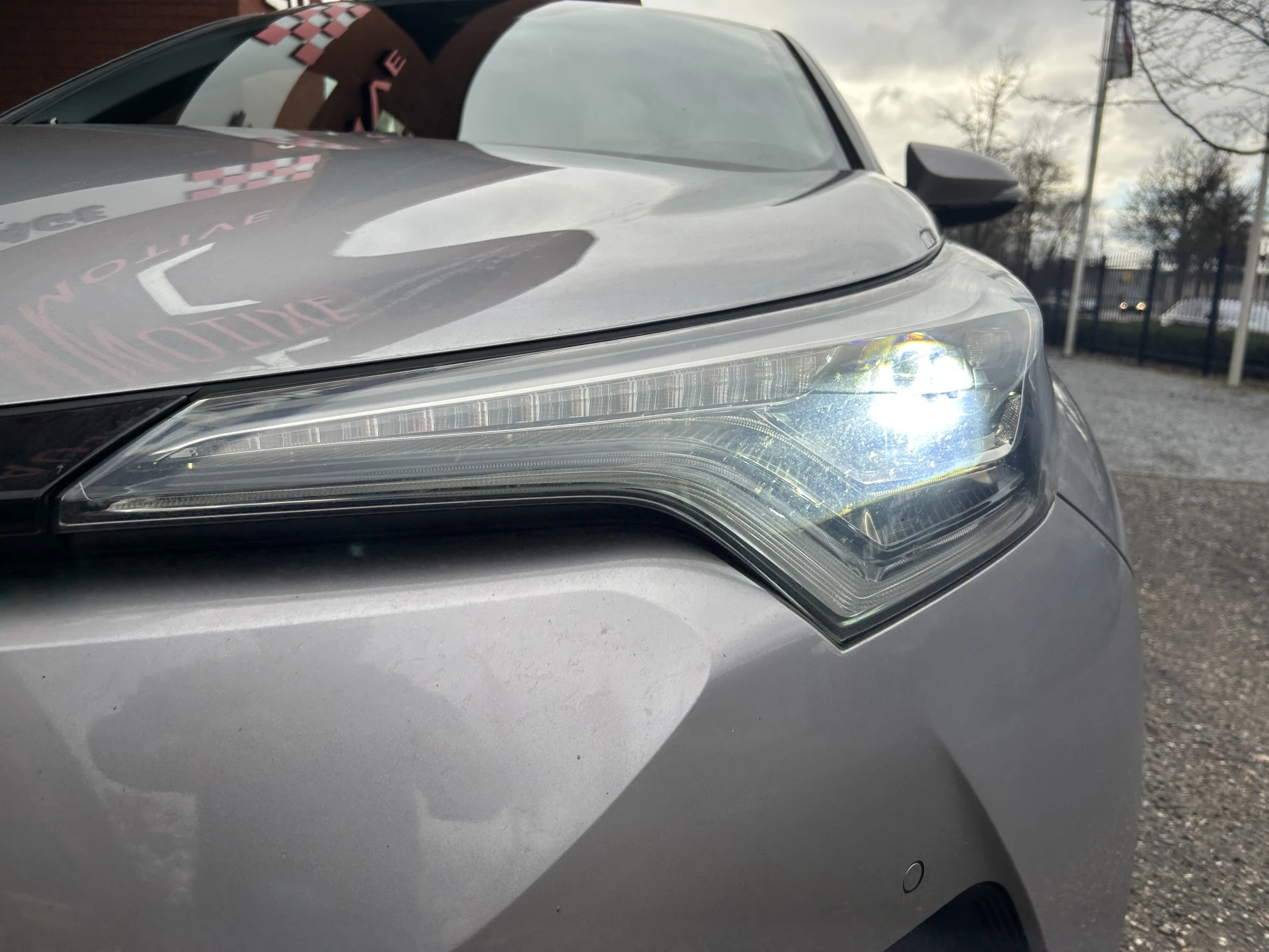 Hoofdafbeelding Toyota C-HR