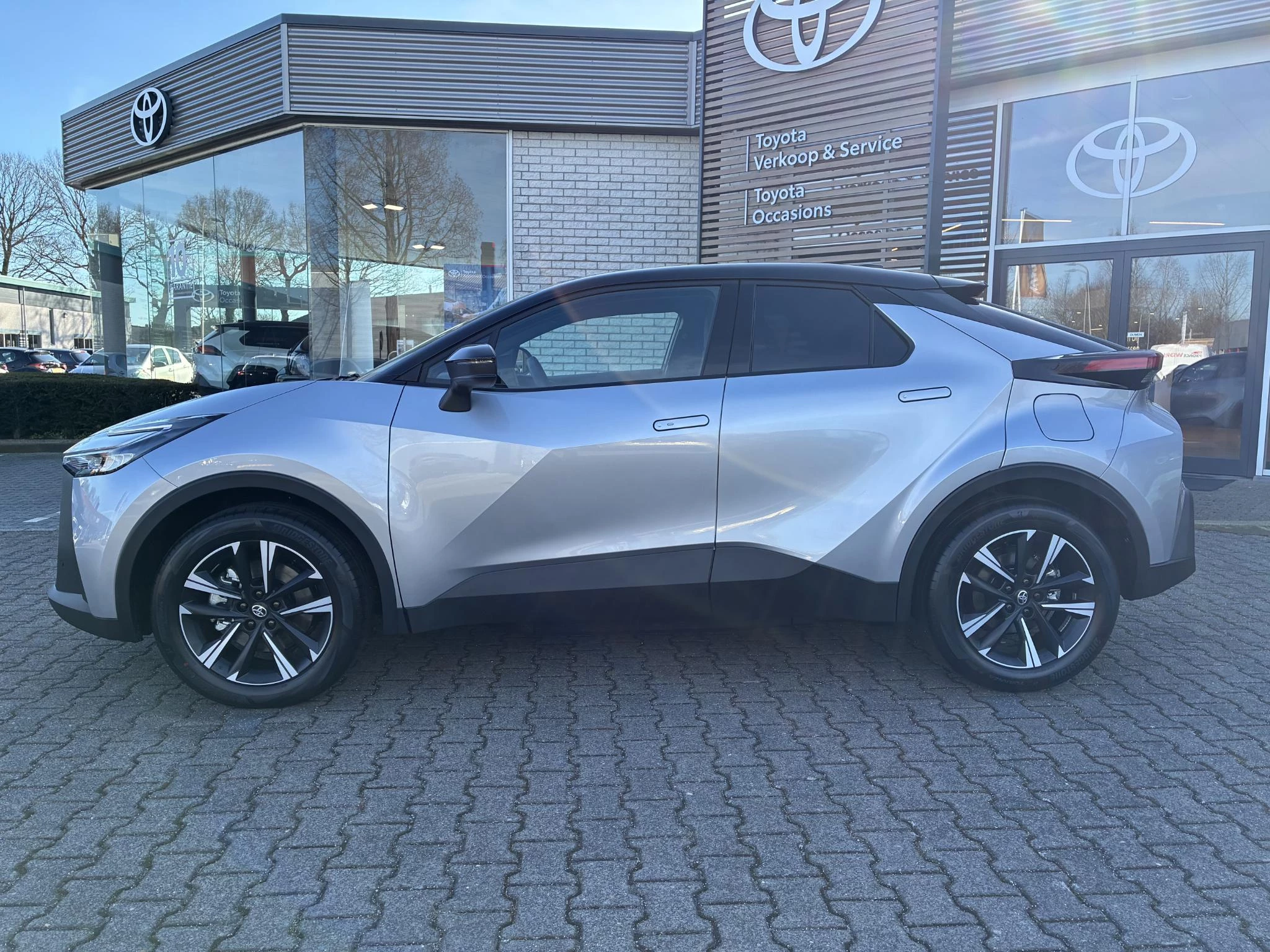 Hoofdafbeelding Toyota C-HR