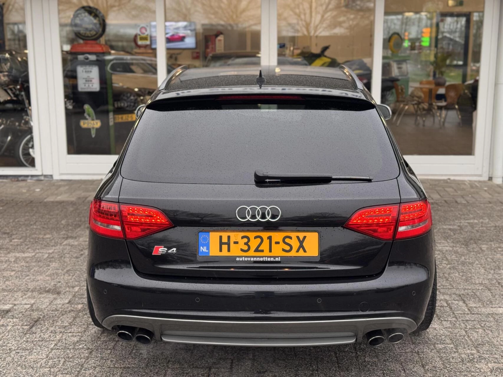 Hoofdafbeelding Audi S4