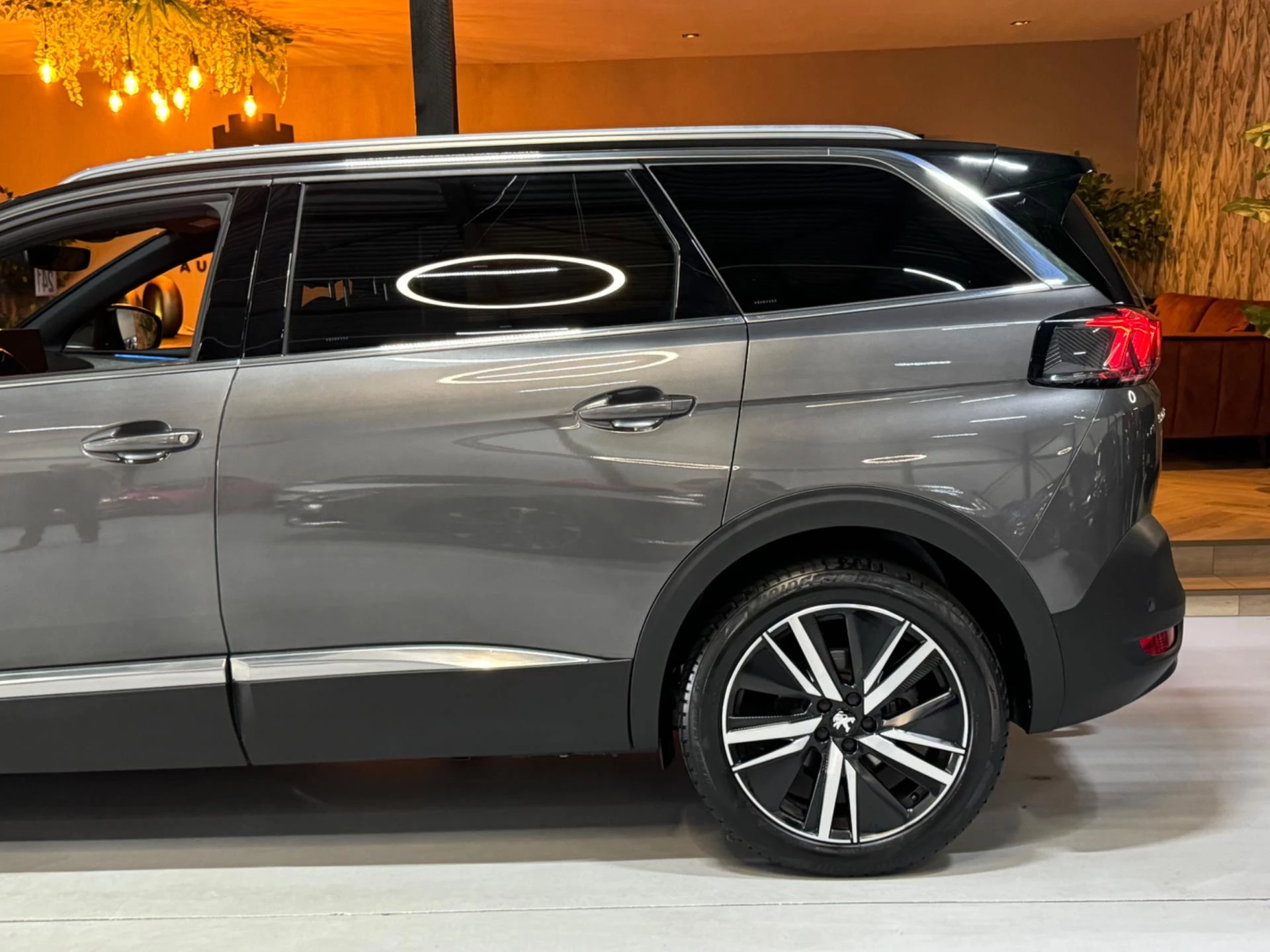 Hoofdafbeelding Peugeot 5008