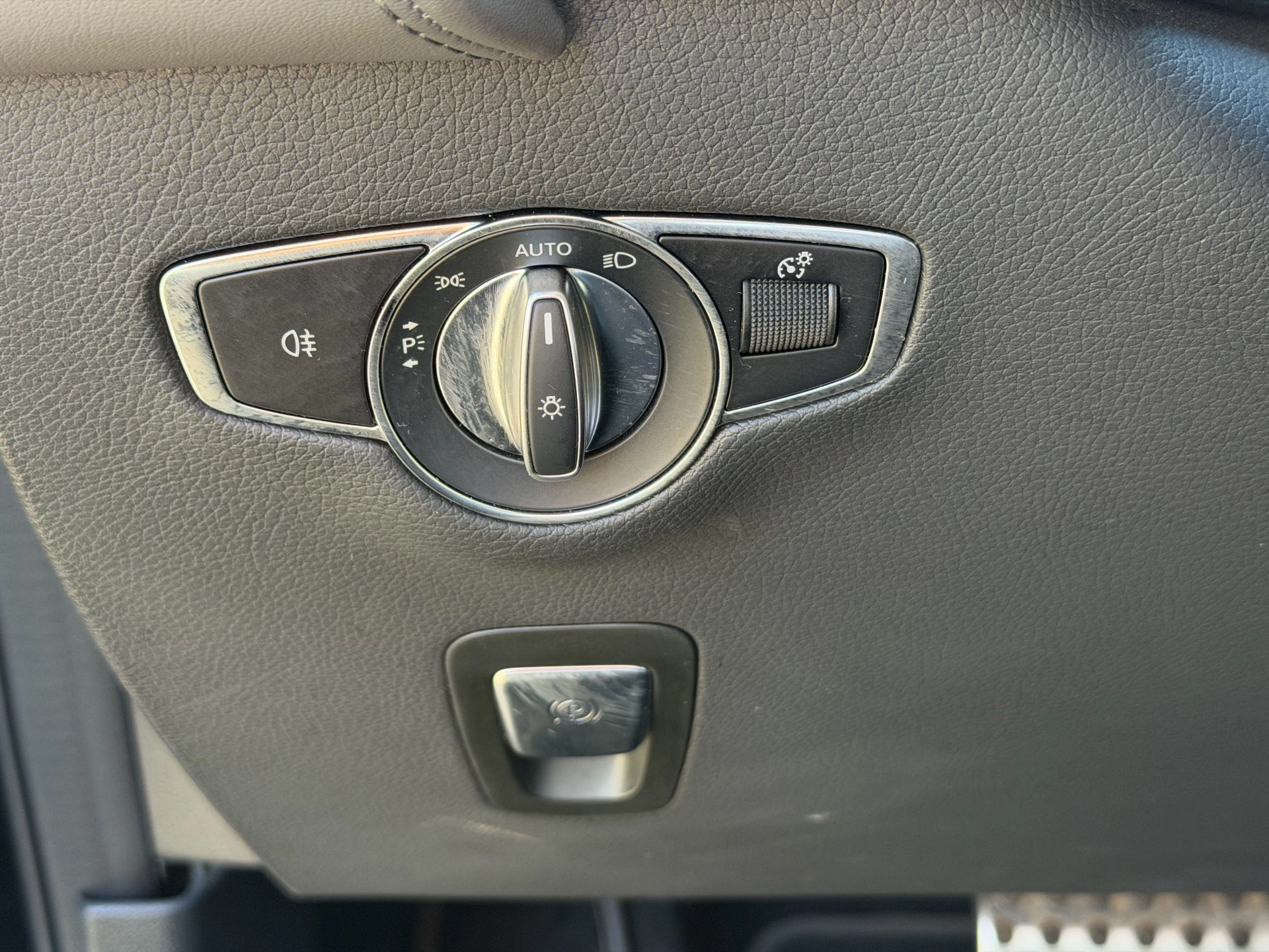 Hoofdafbeelding Mercedes-Benz EQC