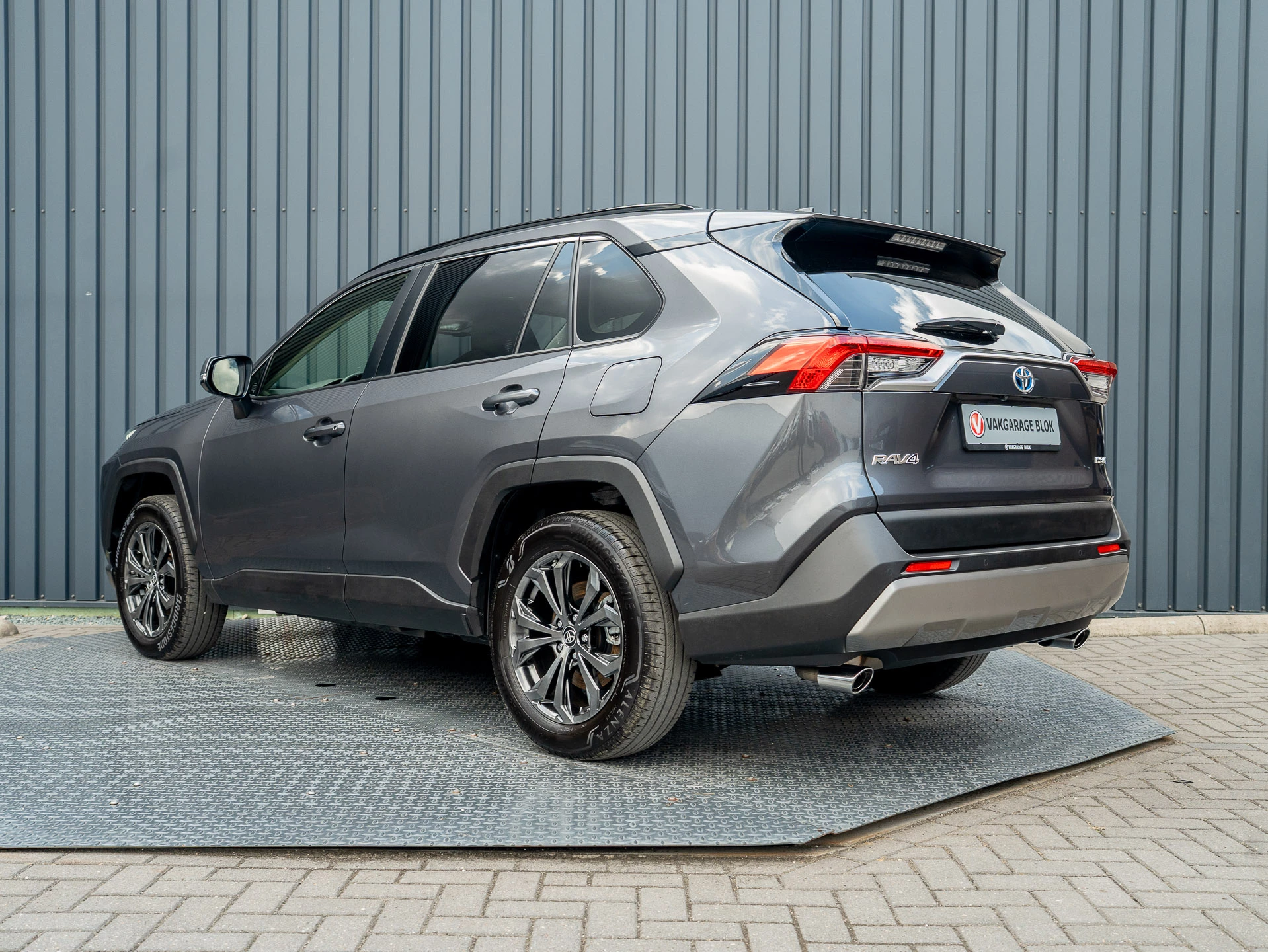 Hoofdafbeelding Toyota RAV4