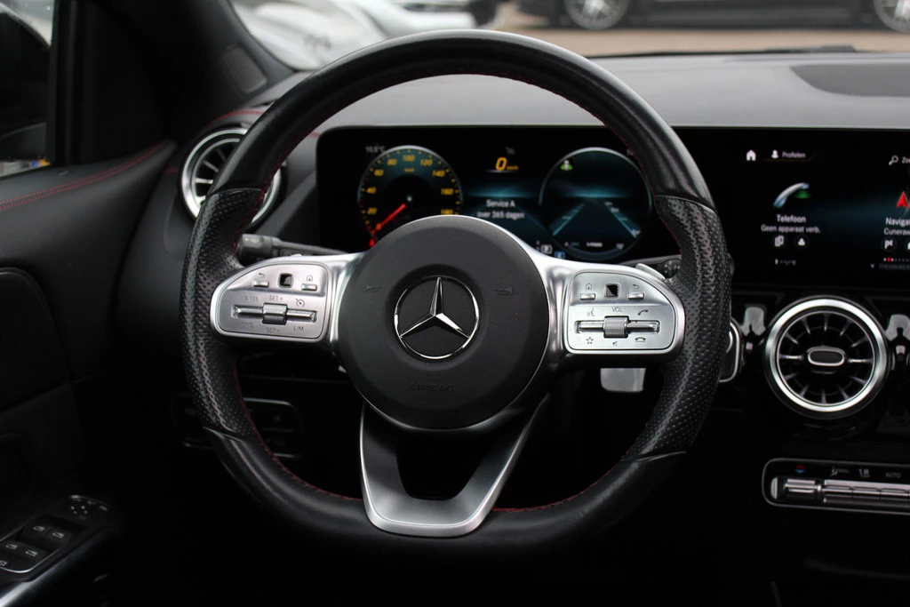 Hoofdafbeelding Mercedes-Benz EQA