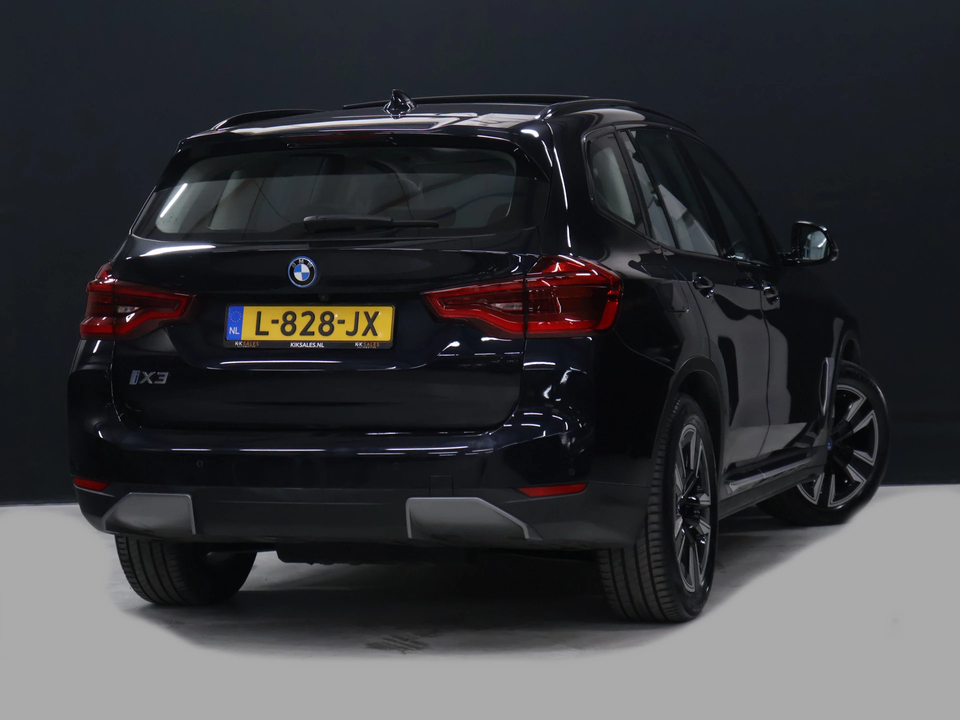Hoofdafbeelding BMW iX3