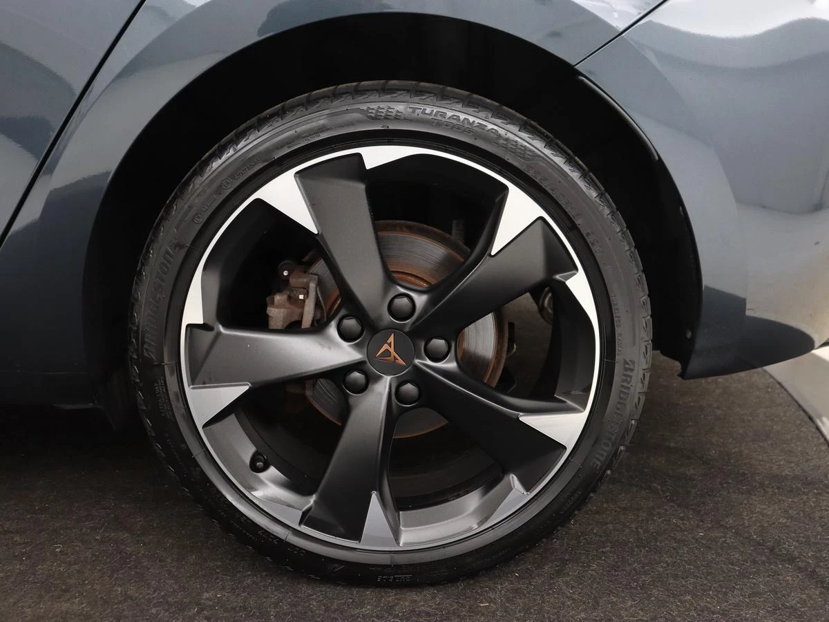 Hoofdafbeelding CUPRA Leon