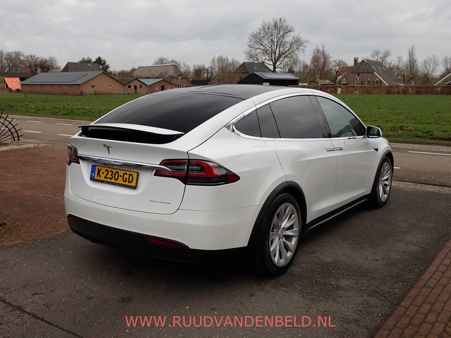 Hoofdafbeelding Tesla Model X
