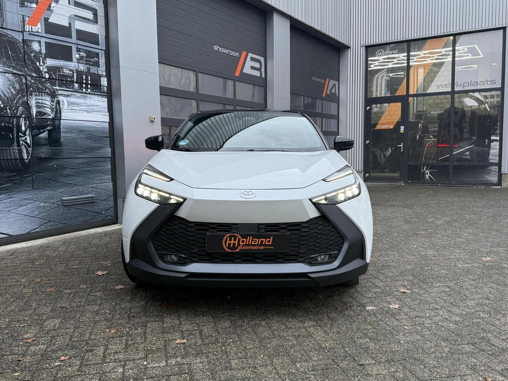 Hoofdafbeelding Toyota C-HR