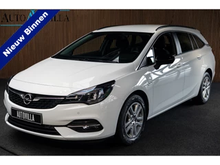 Hoofdafbeelding Opel Astra Opel Astra Sports Tourer 1.2T Navi Stoel- & stuurverw. Airco Carplay PDC Cruise BTW auto