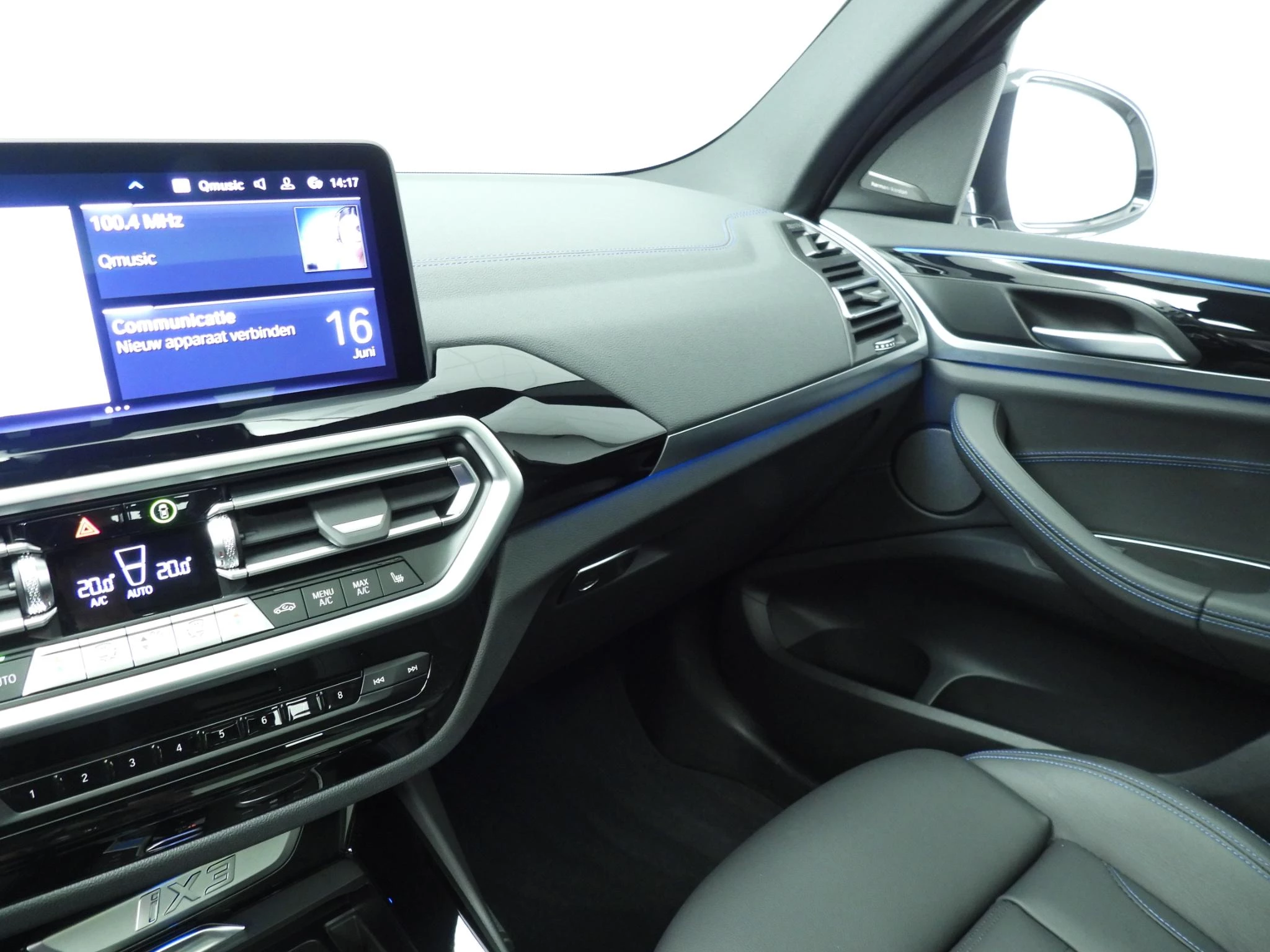 Hoofdafbeelding BMW iX3