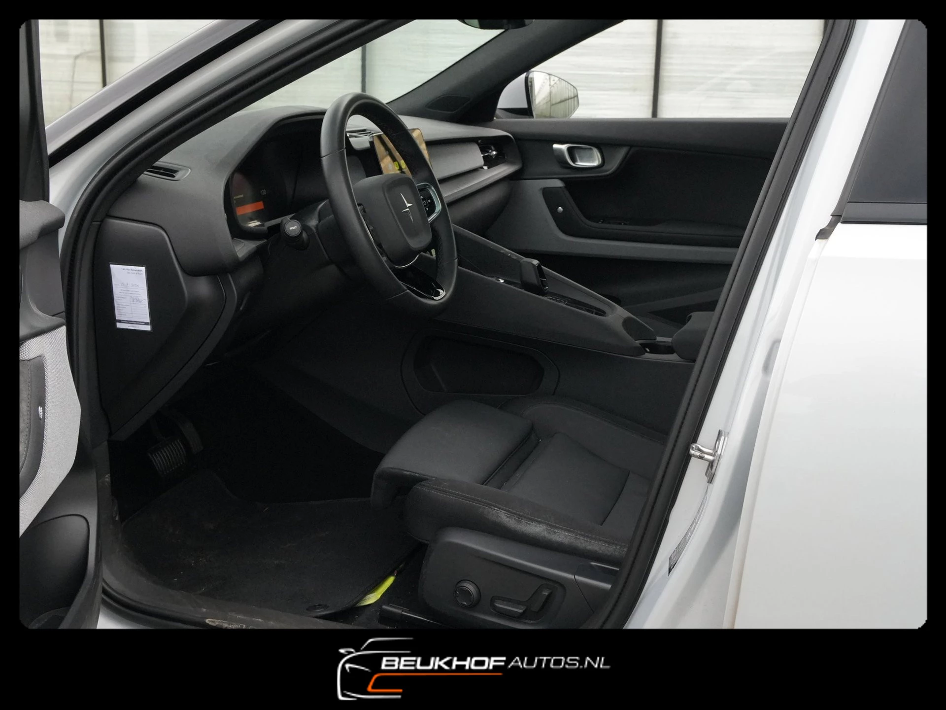 Hoofdafbeelding Polestar 2