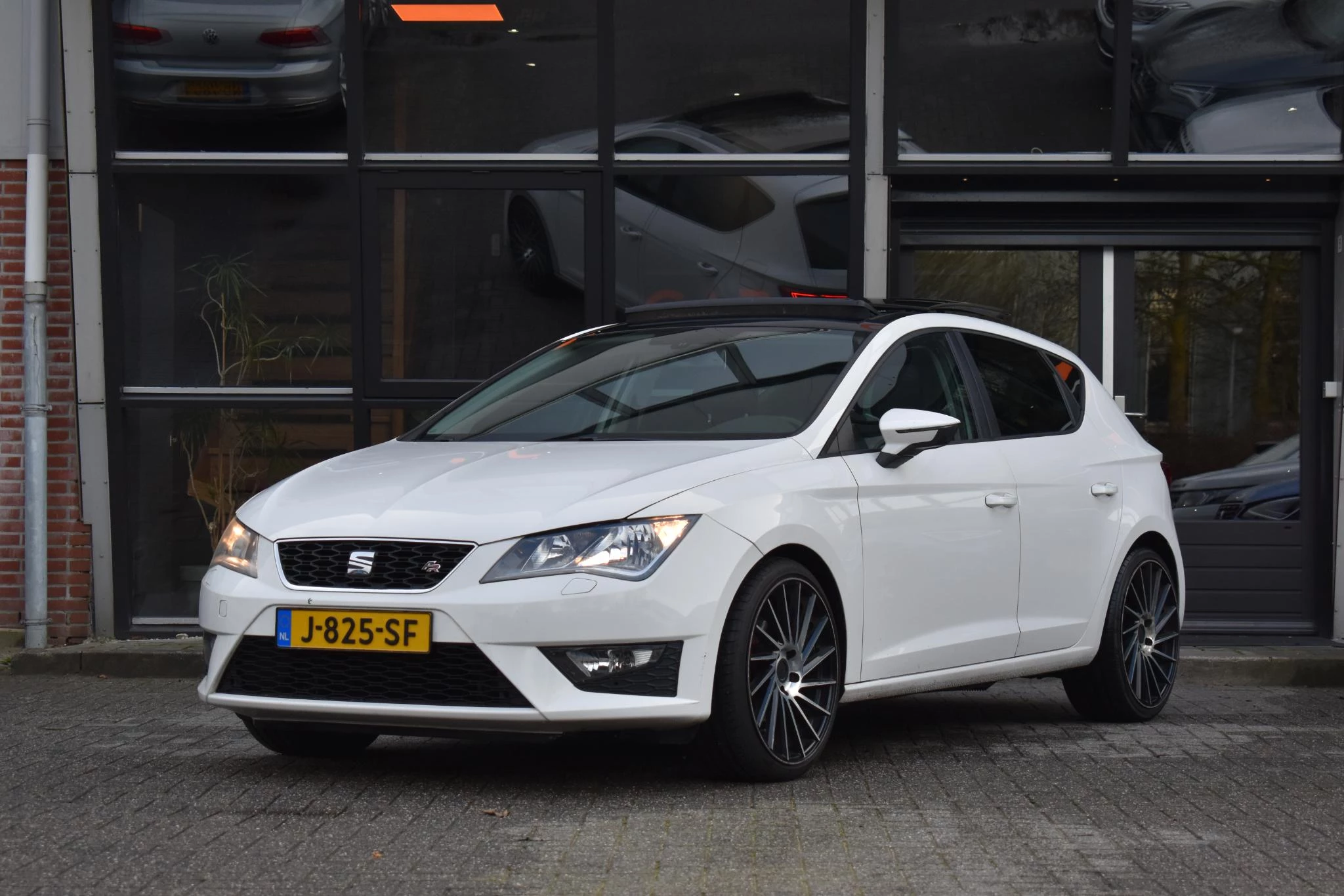 Hoofdafbeelding SEAT Leon