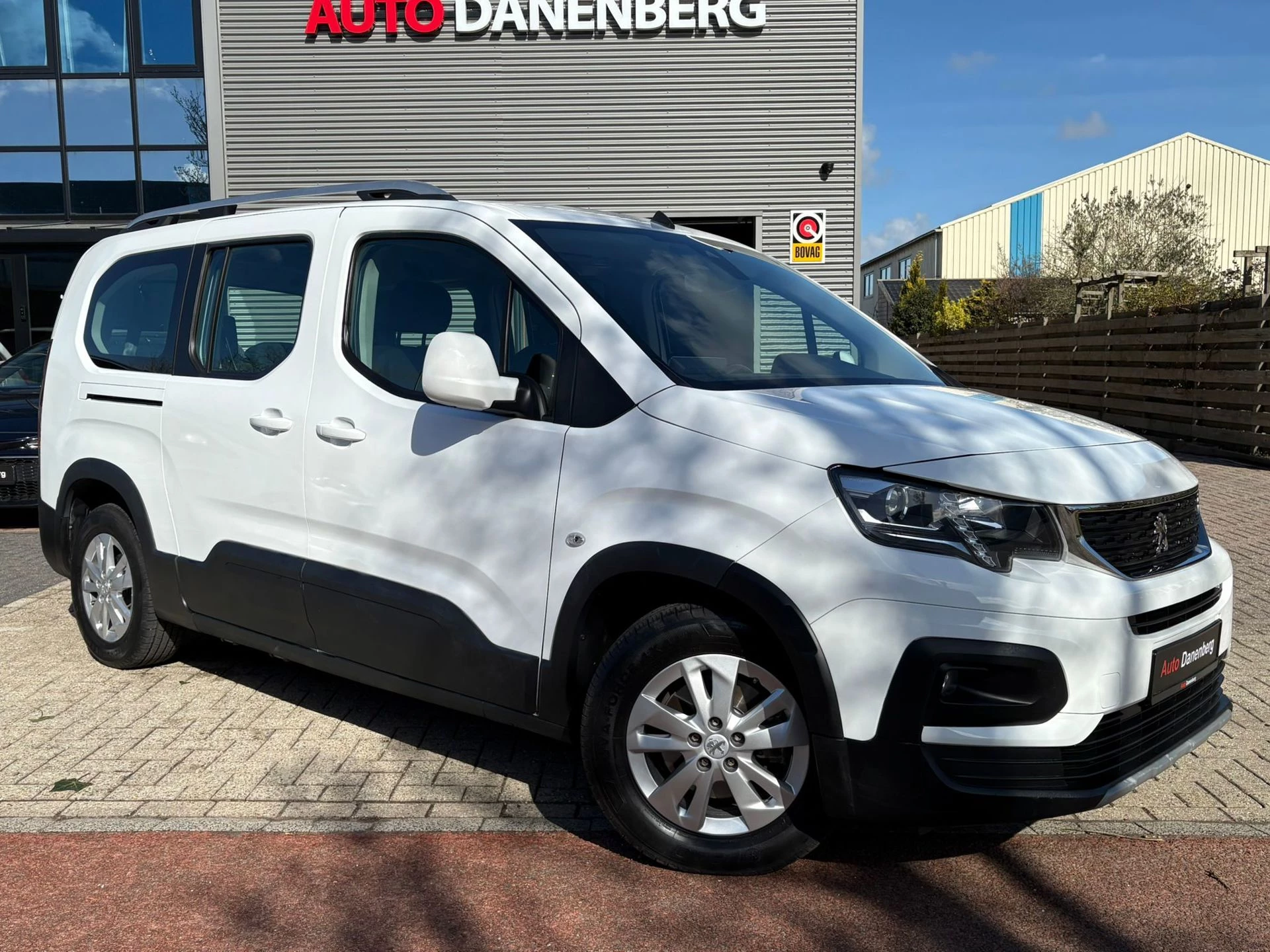 Hoofdafbeelding Peugeot Rifter