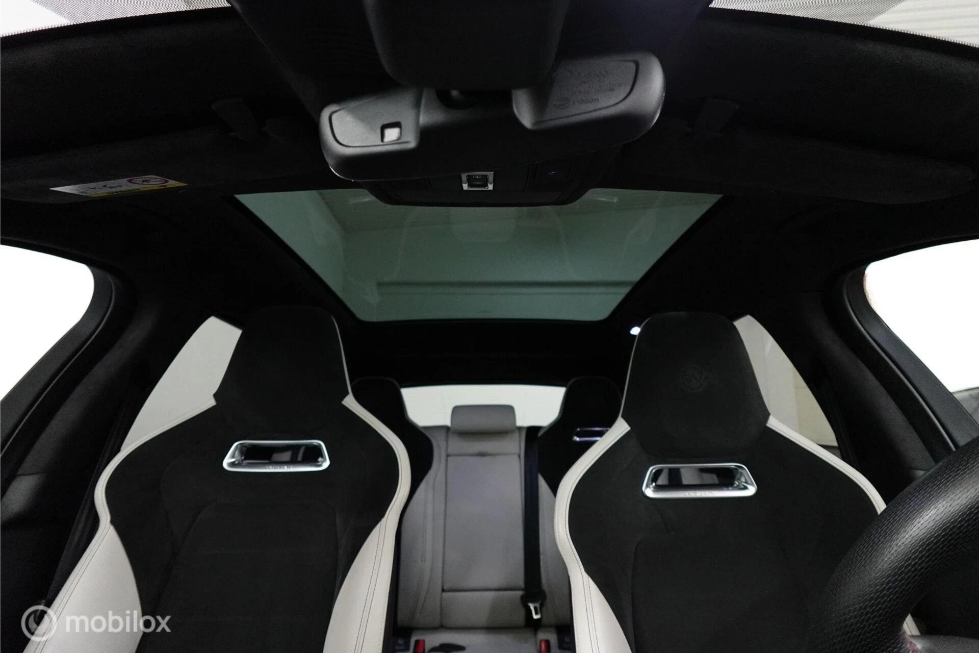 Hoofdafbeelding Jaguar F-PACE