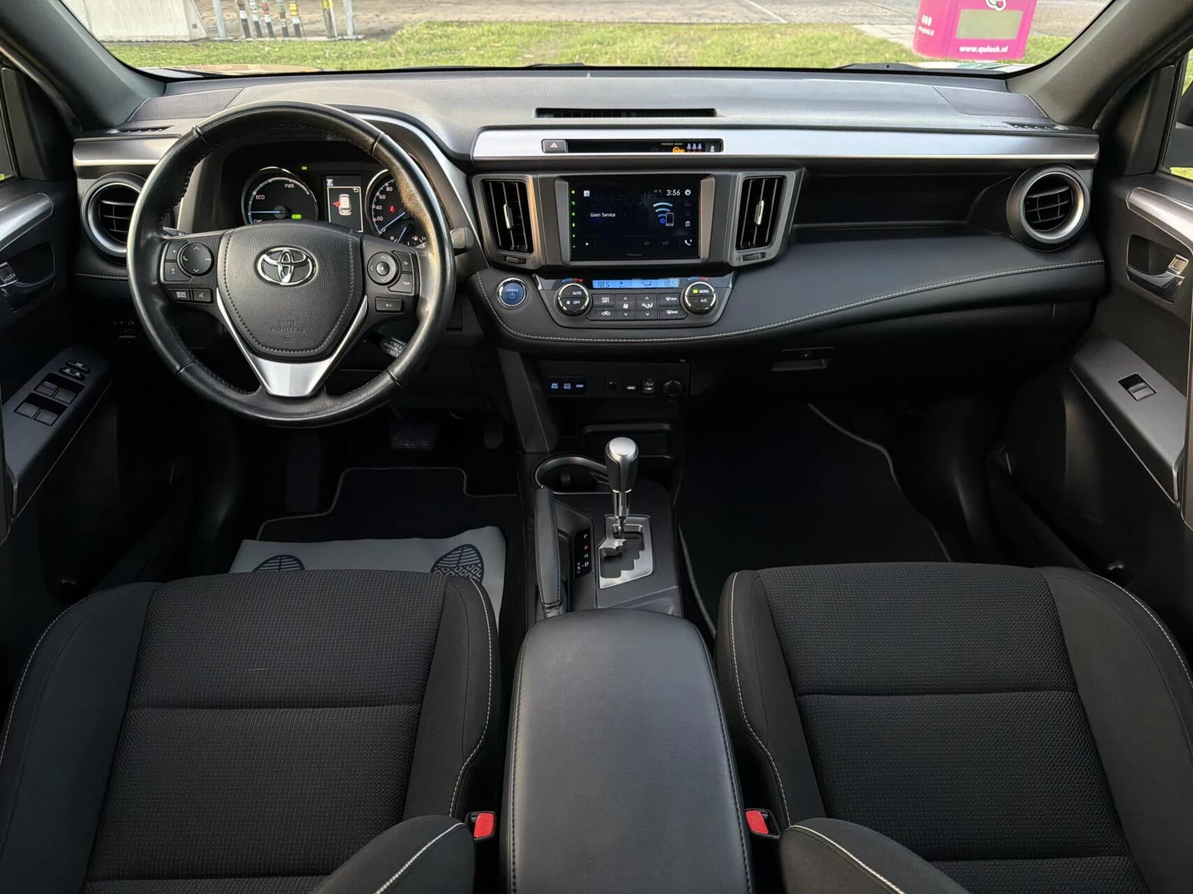 Hoofdafbeelding Toyota RAV4