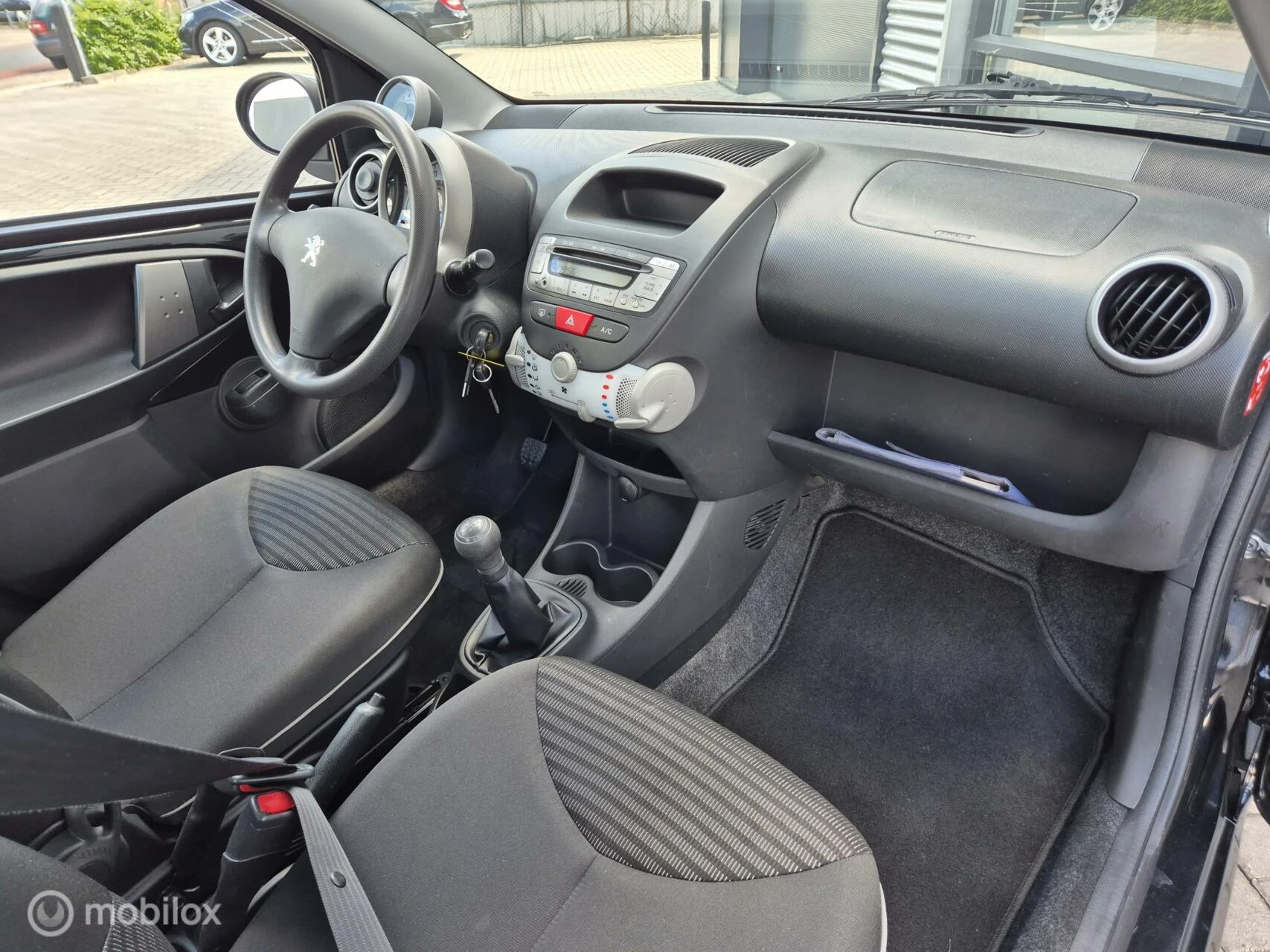 Hoofdafbeelding Peugeot 107