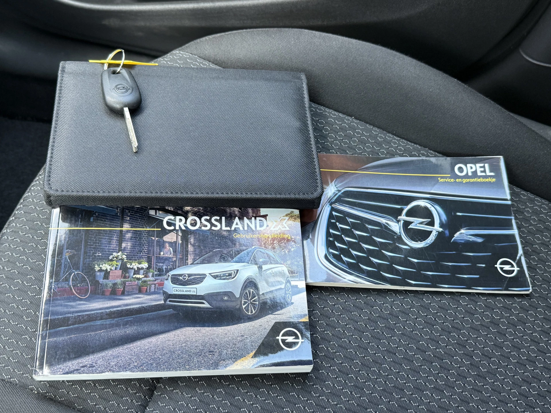 Hoofdafbeelding Opel Crossland X
