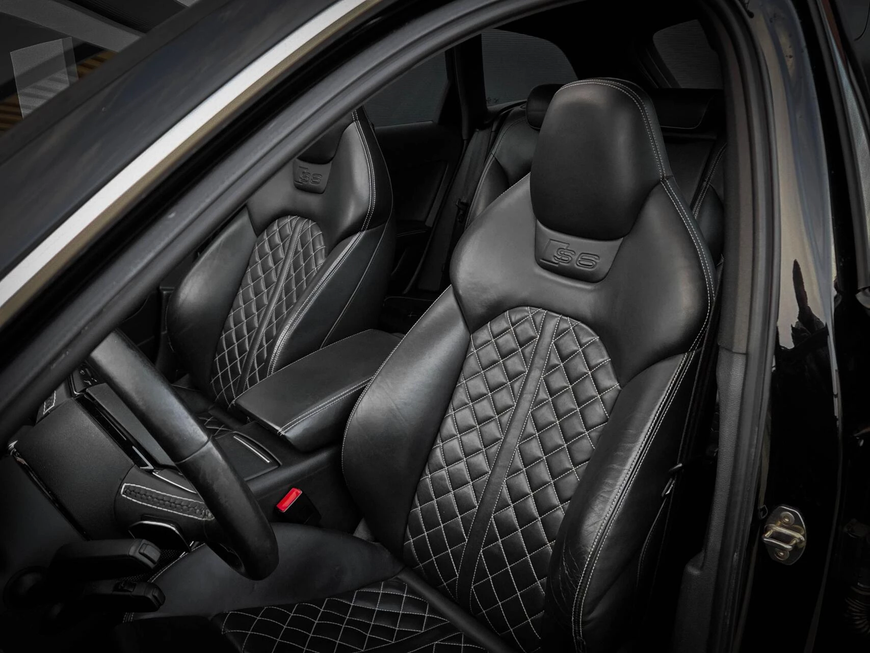 Hoofdafbeelding Audi S6