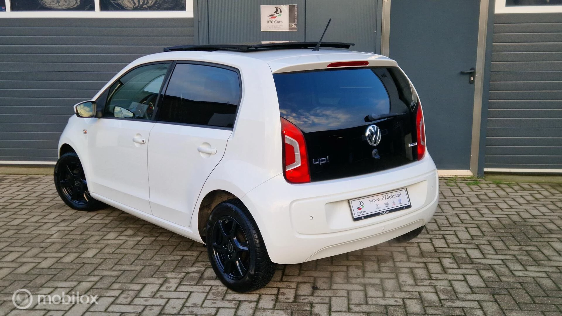Hoofdafbeelding Volkswagen up!