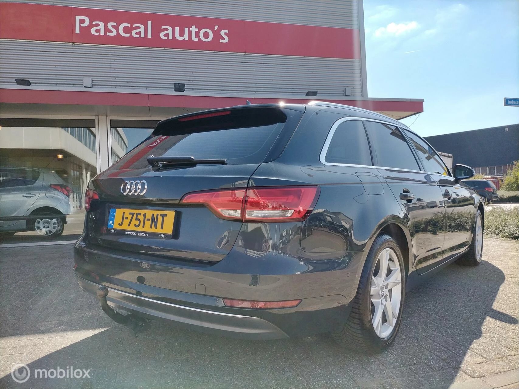 Hoofdafbeelding Audi A4