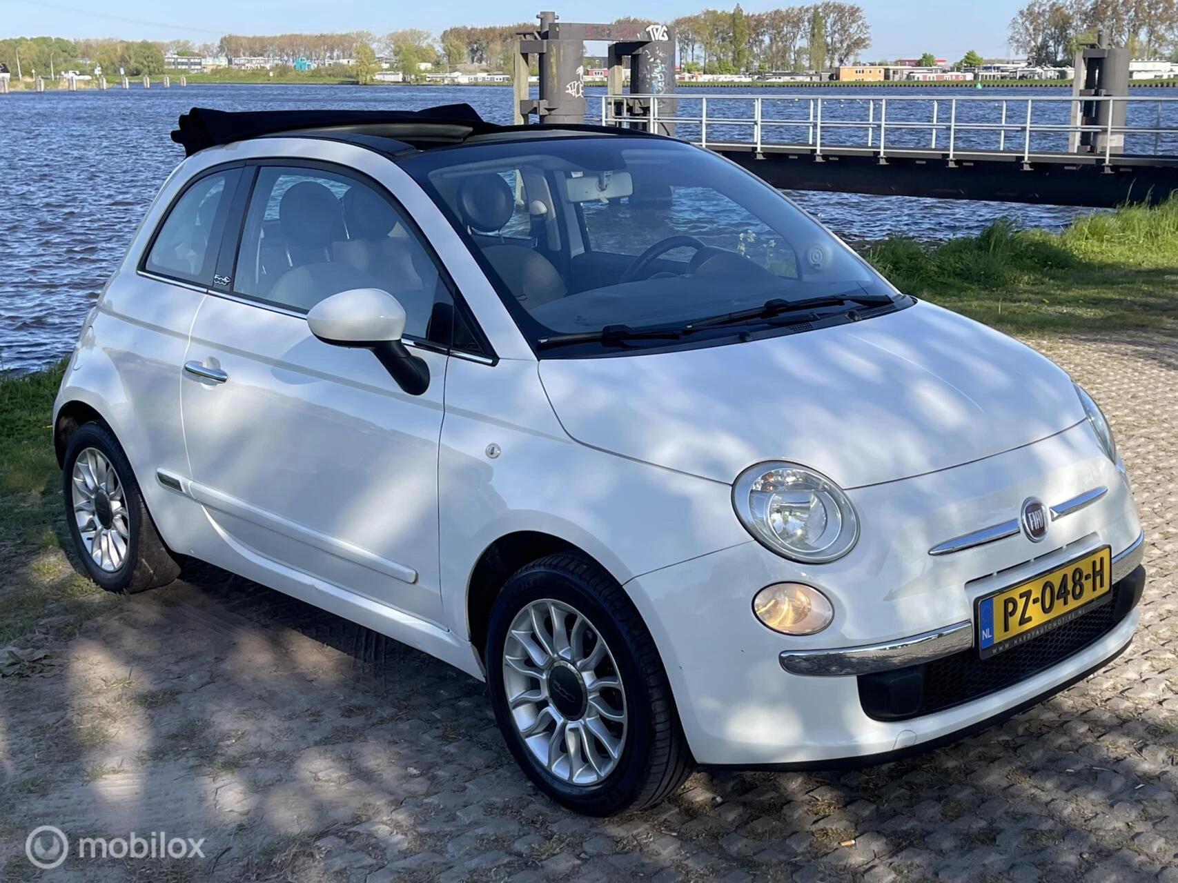 Hoofdafbeelding Fiat 500C