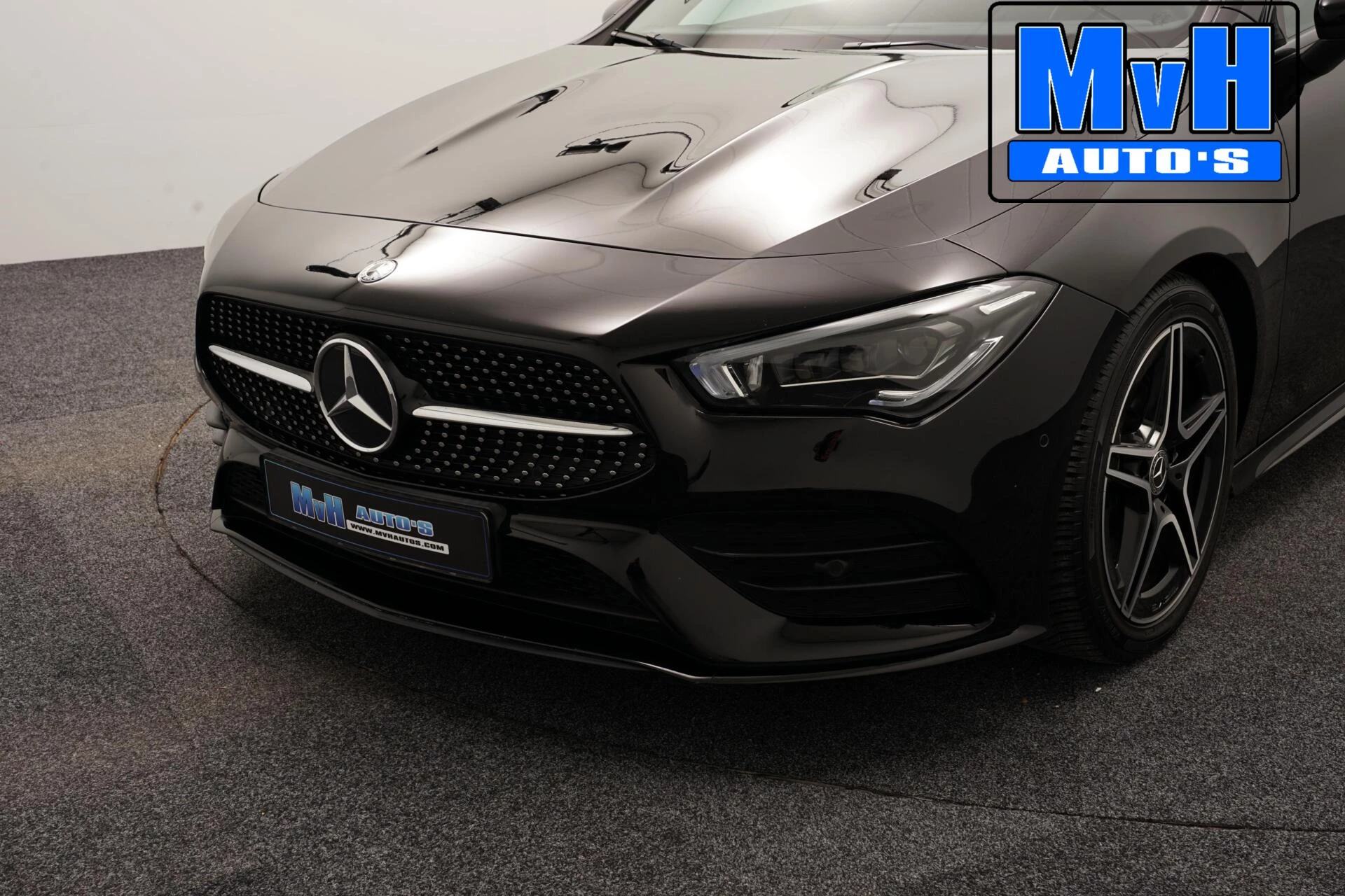 Hoofdafbeelding Mercedes-Benz CLA