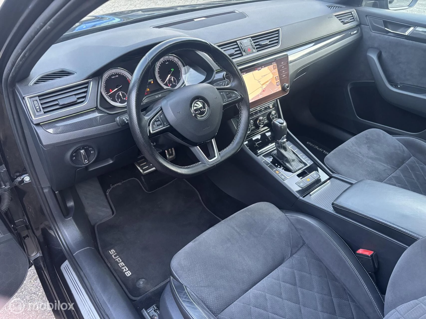 Hoofdafbeelding Škoda Superb