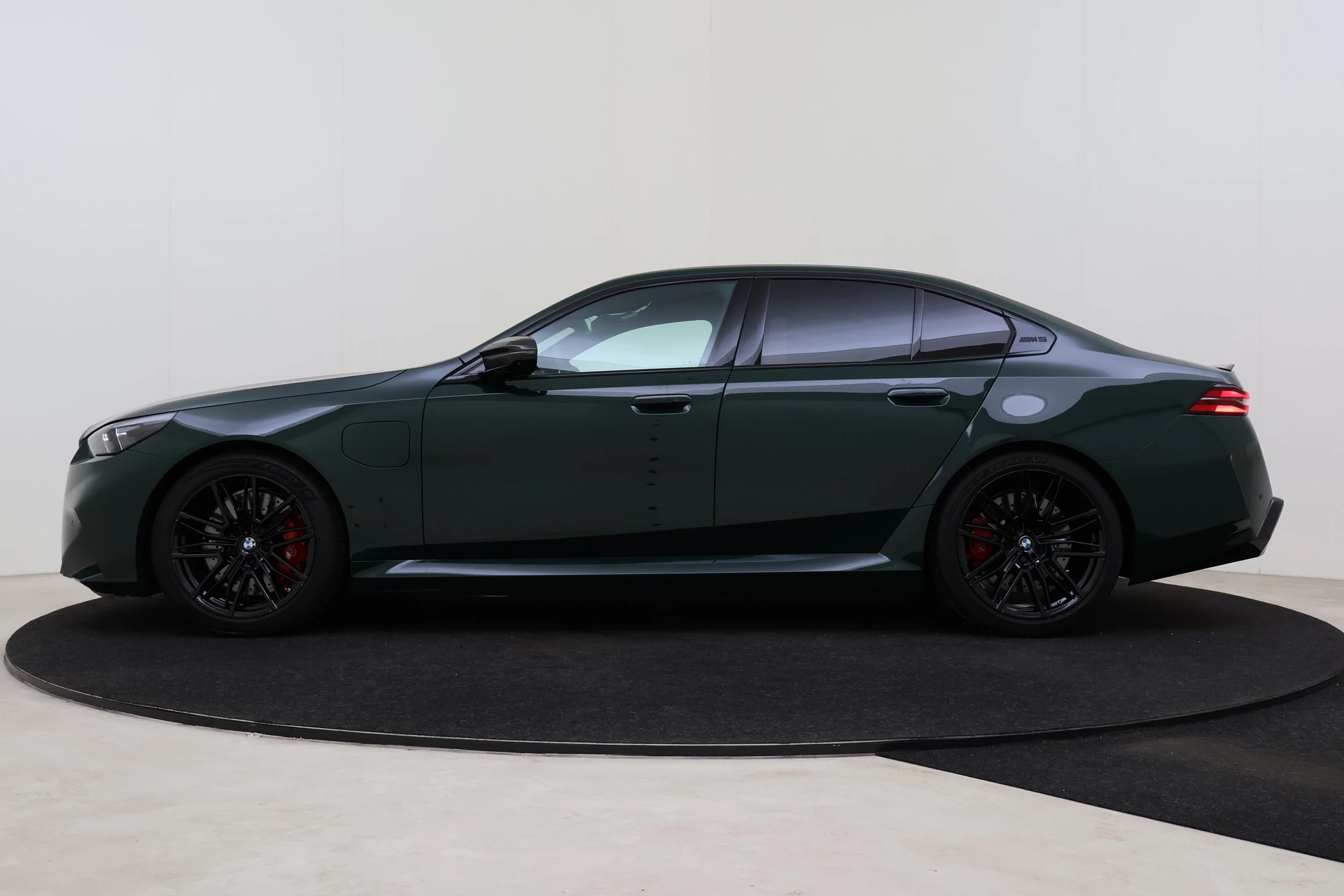 Hoofdafbeelding BMW M5