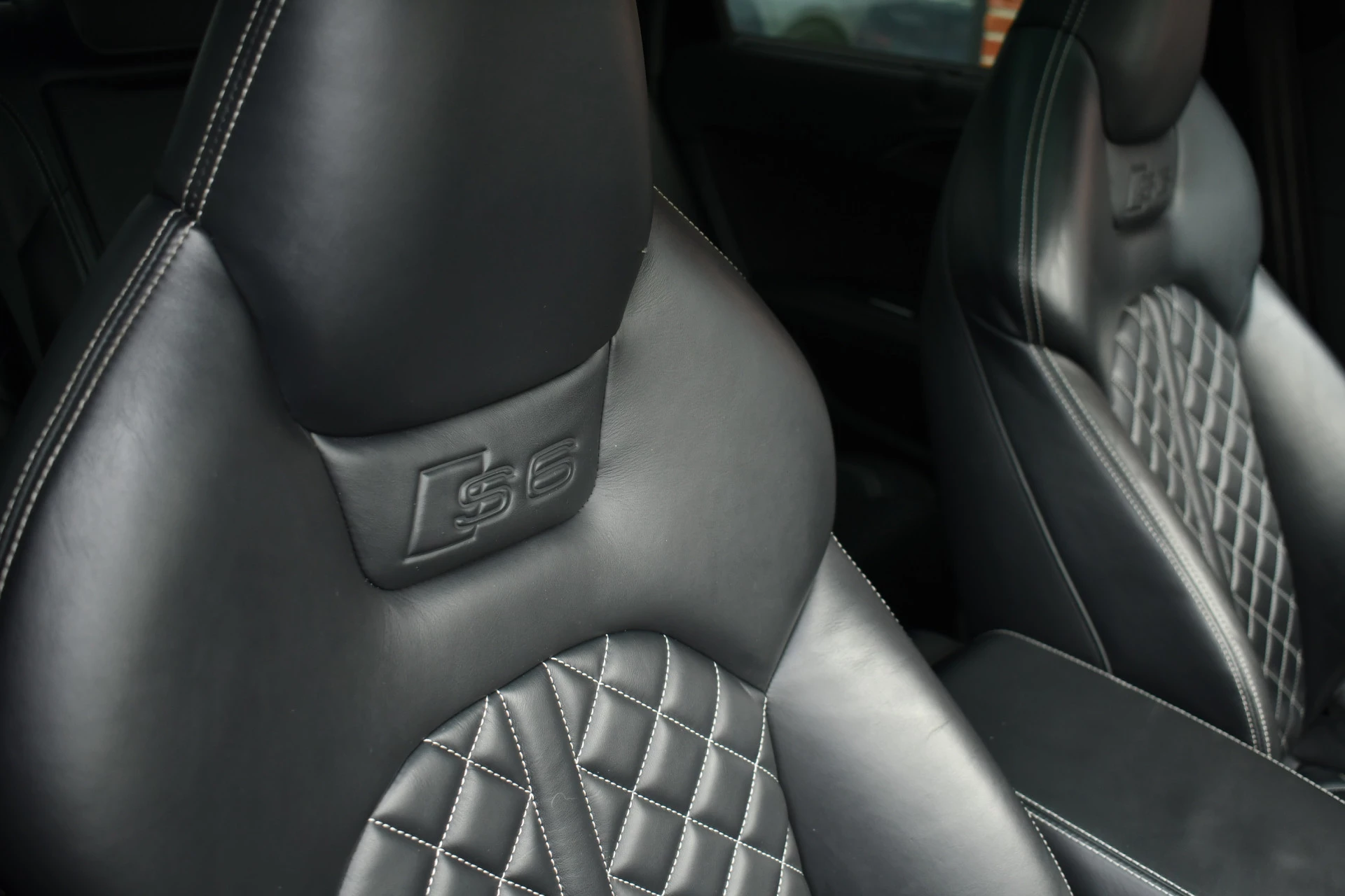 Hoofdafbeelding Audi S6