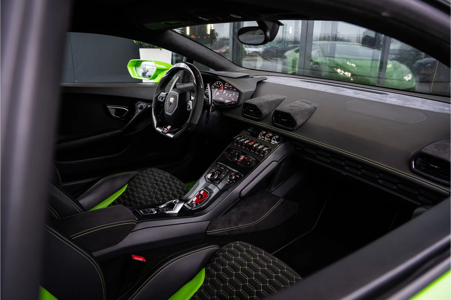 Hoofdafbeelding Lamborghini Huracán