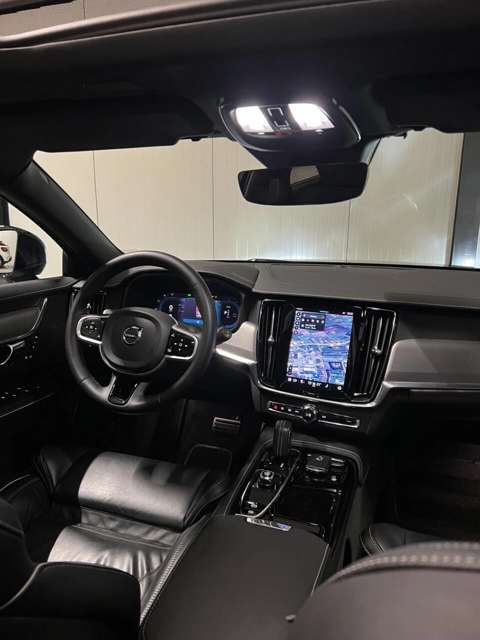 Hoofdafbeelding Volvo V90