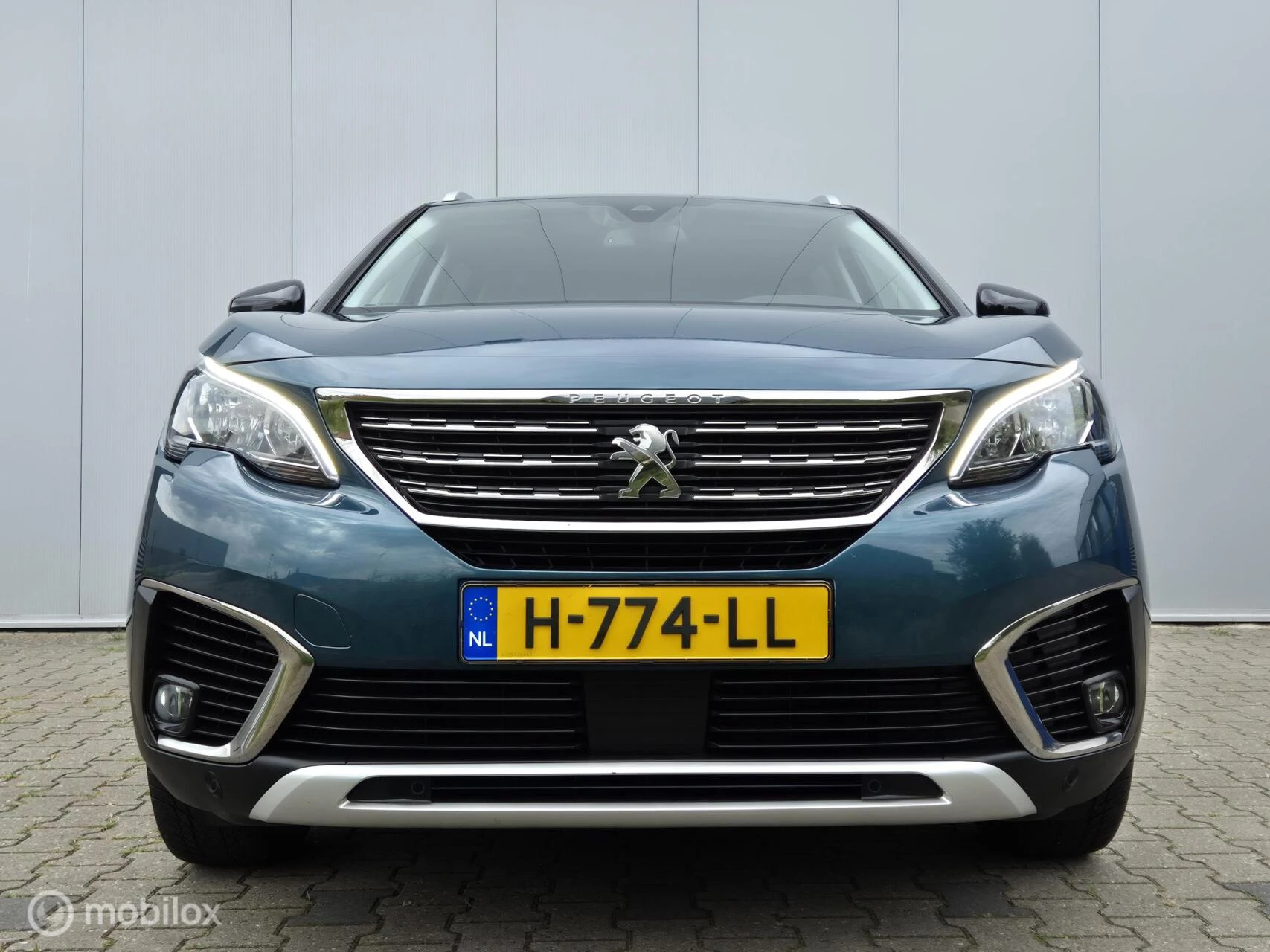 Hoofdafbeelding Peugeot 5008