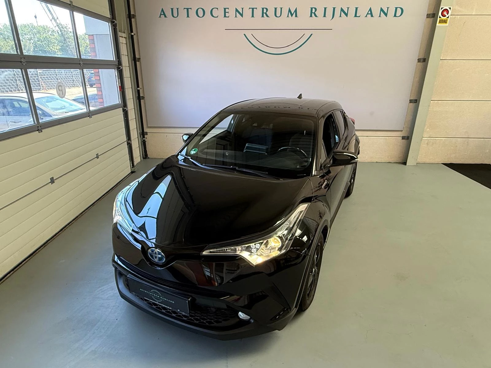 Hoofdafbeelding Toyota C-HR