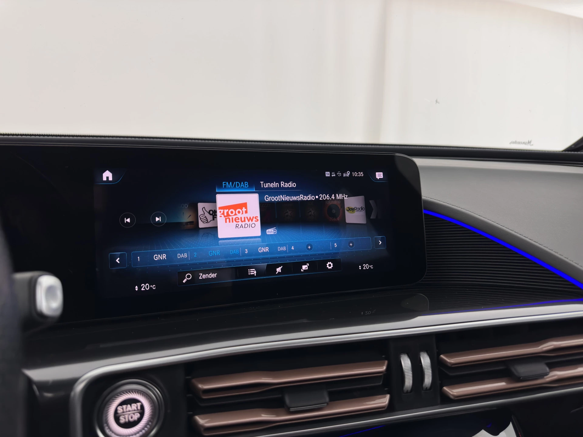 Hoofdafbeelding Mercedes-Benz EQC