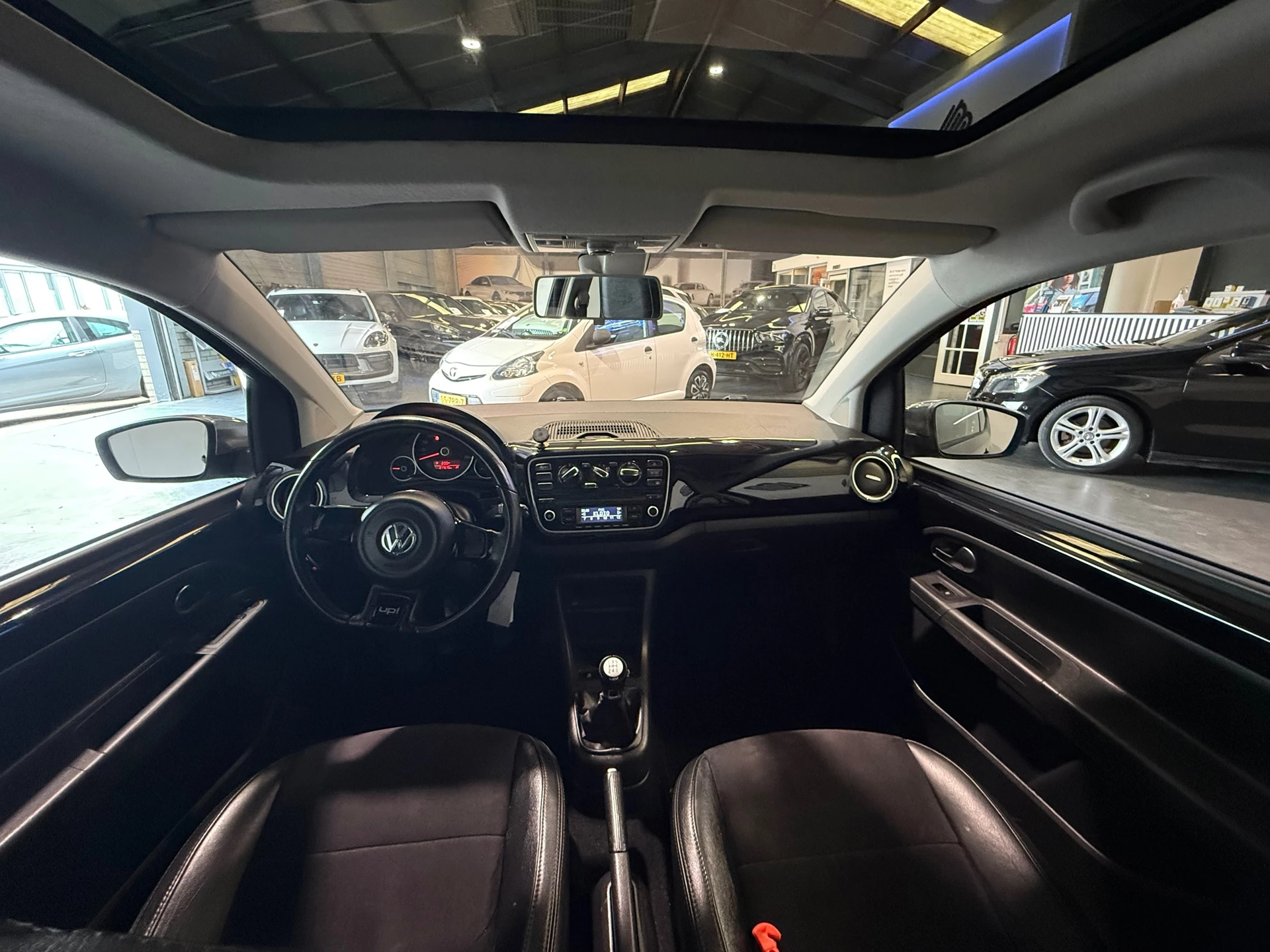 Hoofdafbeelding Volkswagen up!