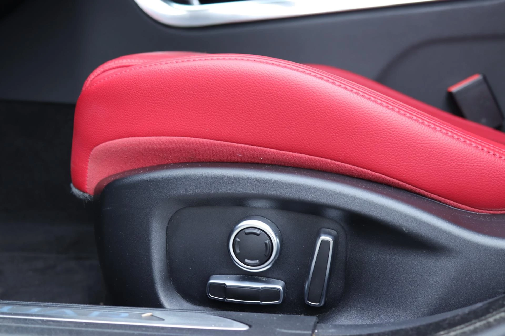 Hoofdafbeelding Jaguar XE