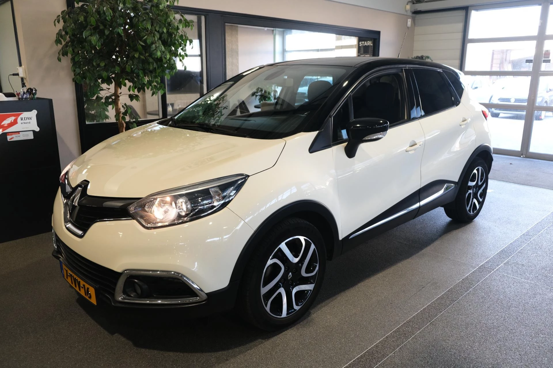 Hoofdafbeelding Renault Captur