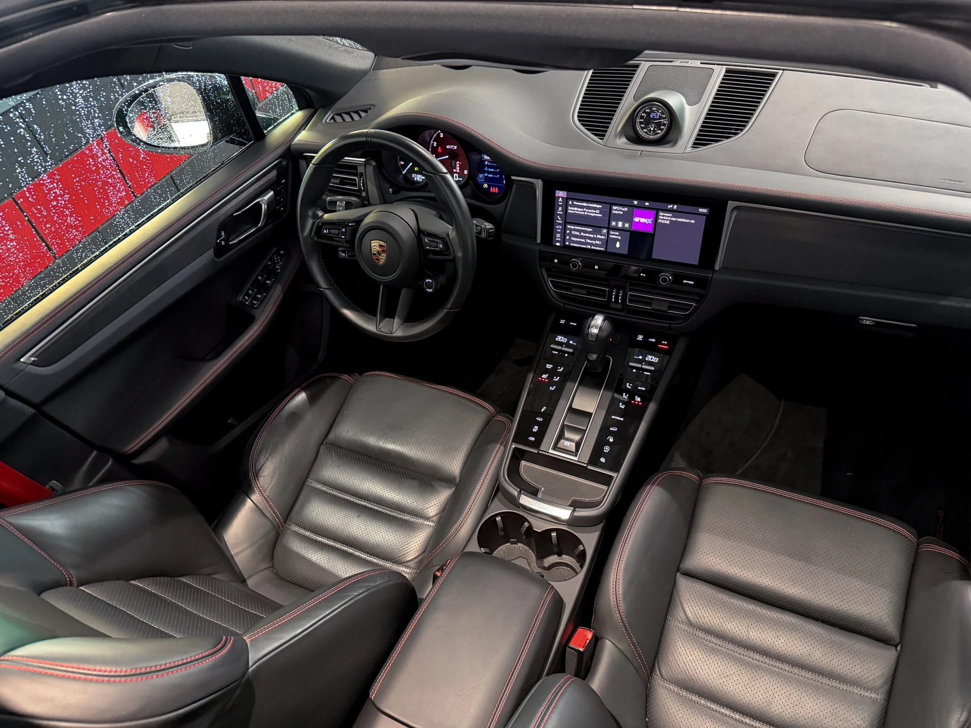 Hoofdafbeelding Porsche Macan