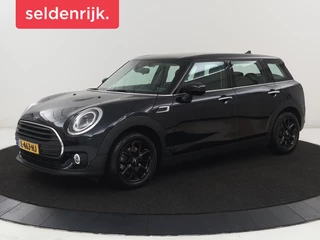 Hoofdafbeelding MINI Clubman MINI Clubman 1.5 Cooper Business Edition | Automaat |  Stoelverwarming | Carplay | Sportstoelen | Half leder | Full LED | Navigatie | Parkeerhulp | Climate control | Cruise control | Origineel NL