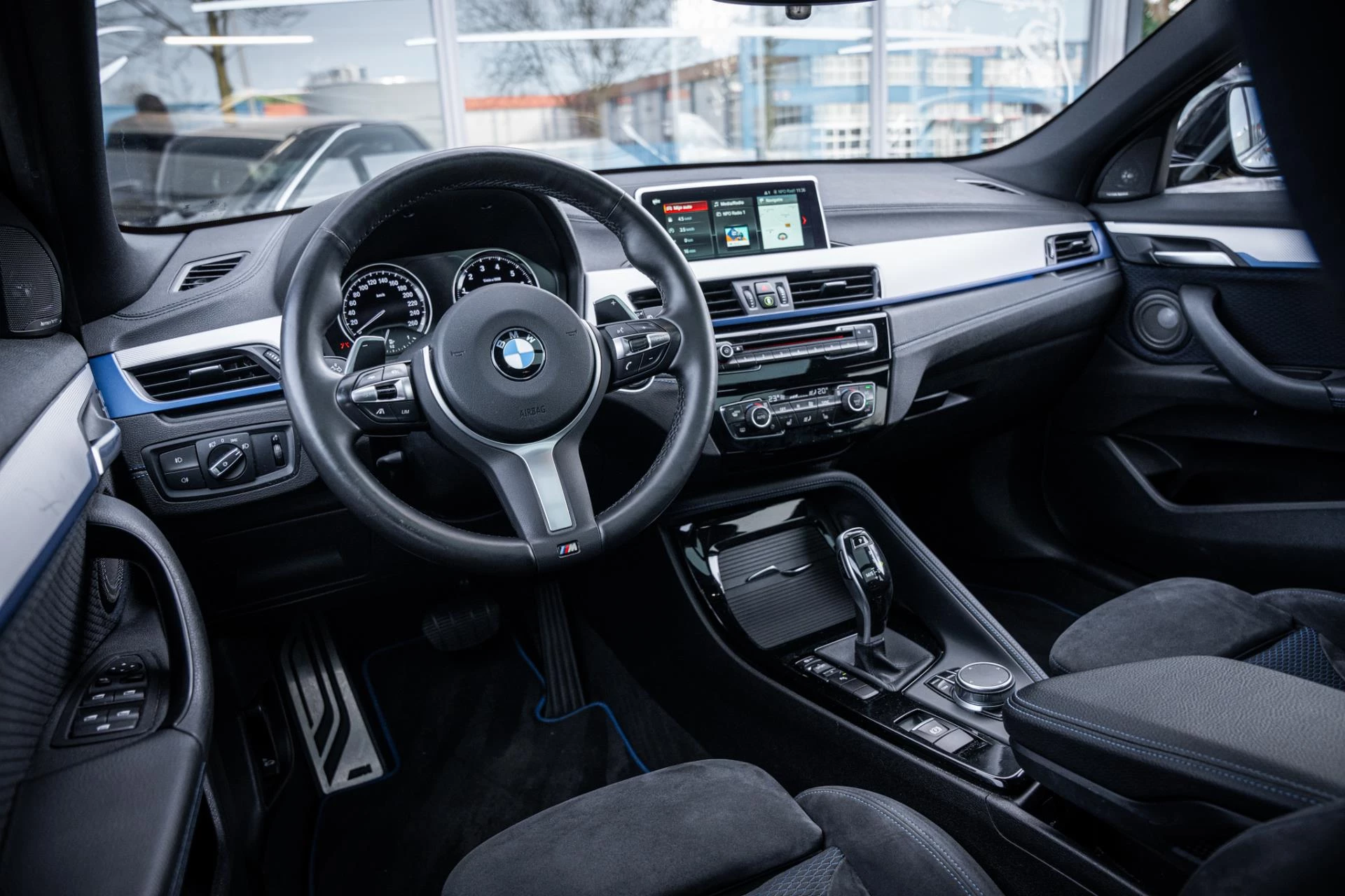 Hoofdafbeelding BMW X2